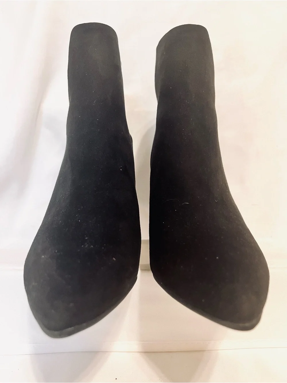 Steve Madden Tolerate Women's Sz. 10M Black Faux Suede Pointed Toe Ankle Booties